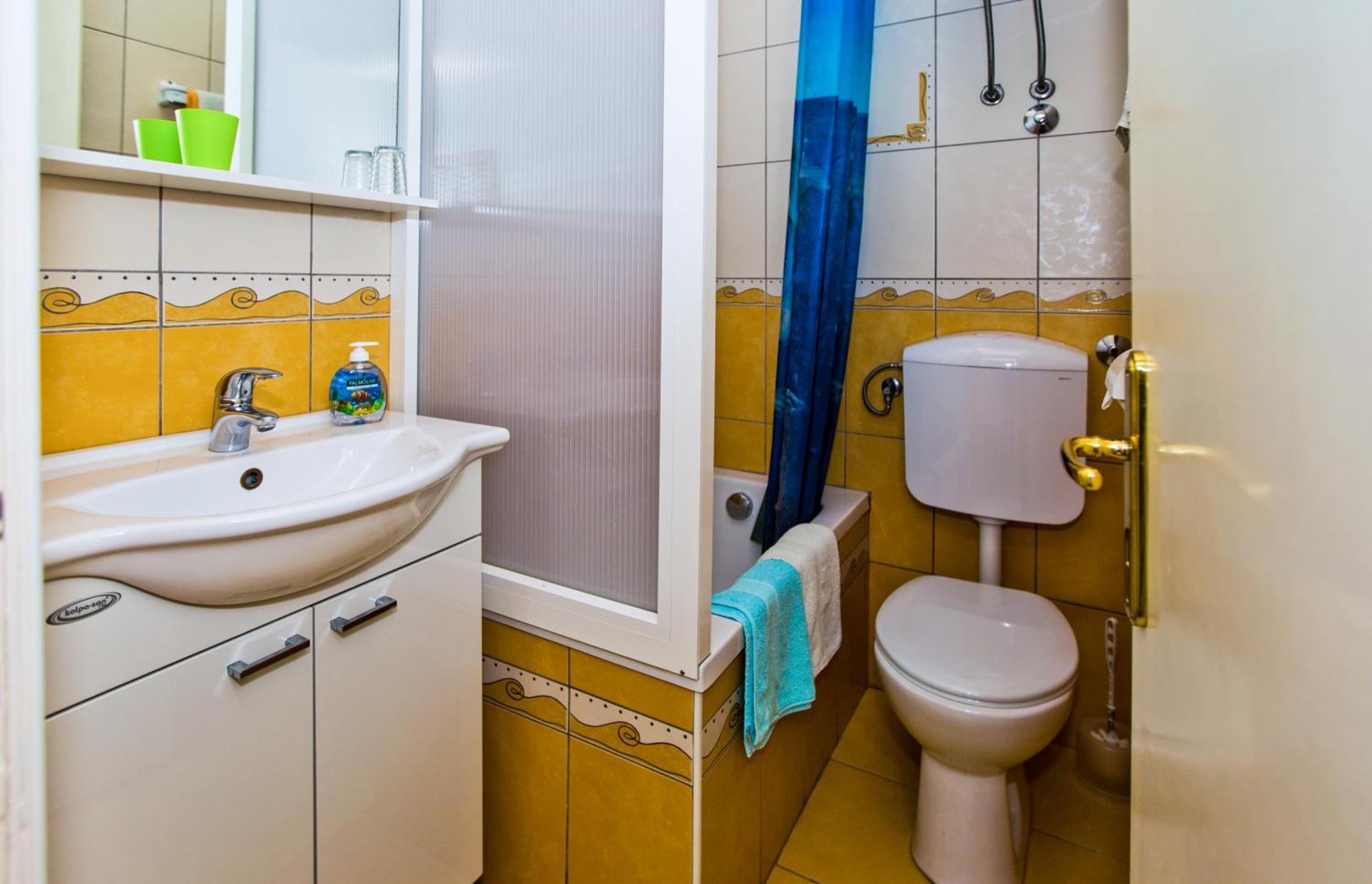חוואר Rooms Barbaric מראה חיצוני תמונה