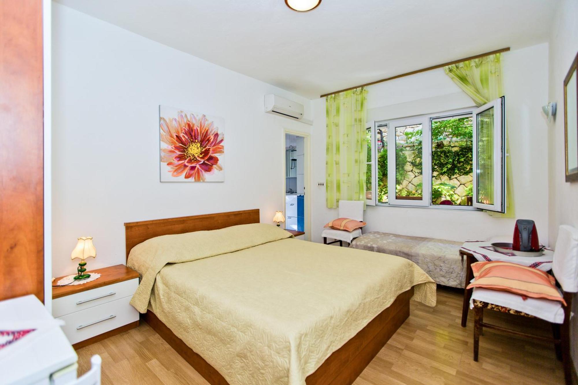 חוואר Rooms Barbaric מראה חיצוני תמונה